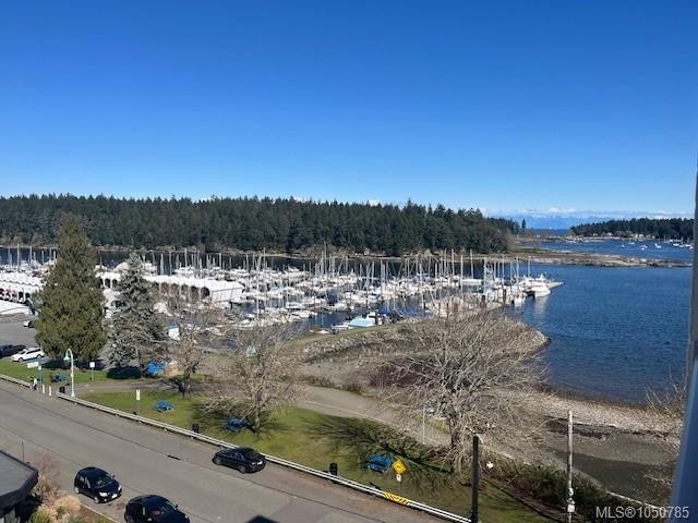 #704-33 Mt. Benson St, Nanaimo, BC
