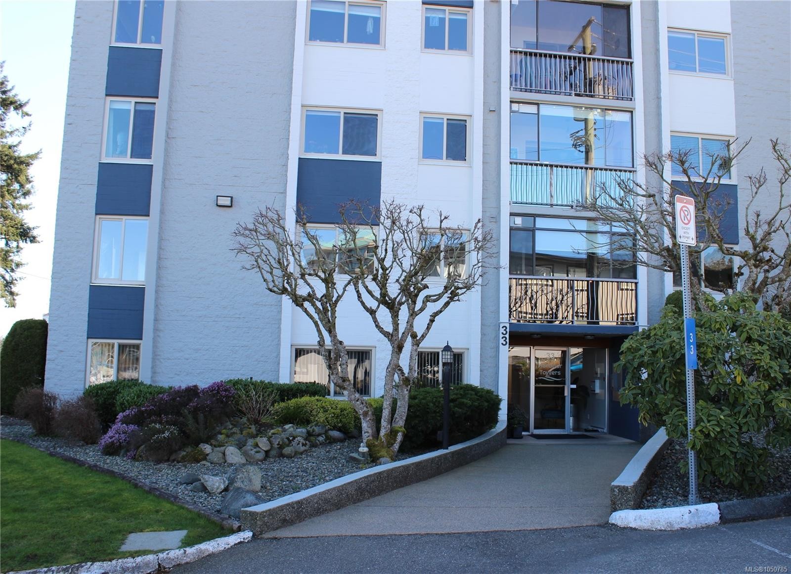 #704-33 Mt. Benson St, Nanaimo, BC