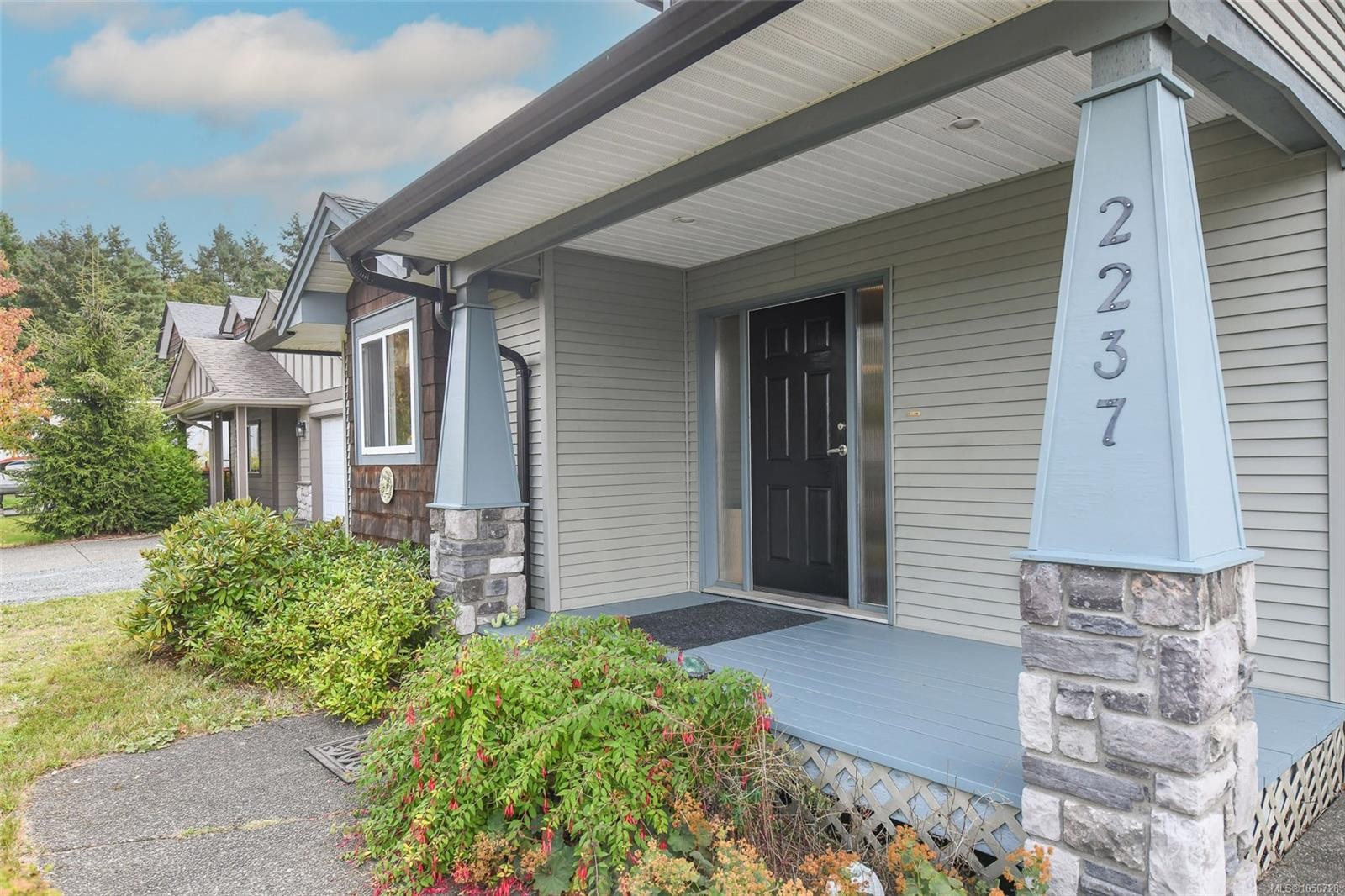 2237 Neptune Way, Comox, BC