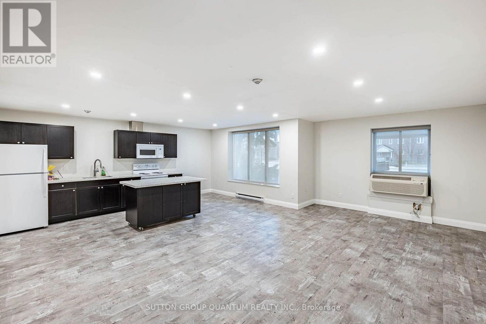 G-12 - 6720 Glen Erin Drive, Mississauga, ON