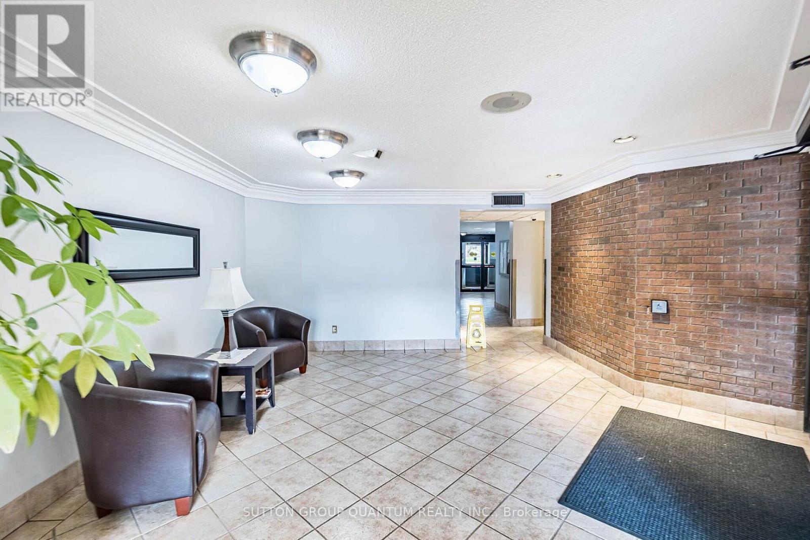 G-12 - 6720 Glen Erin Drive, Mississauga, ON