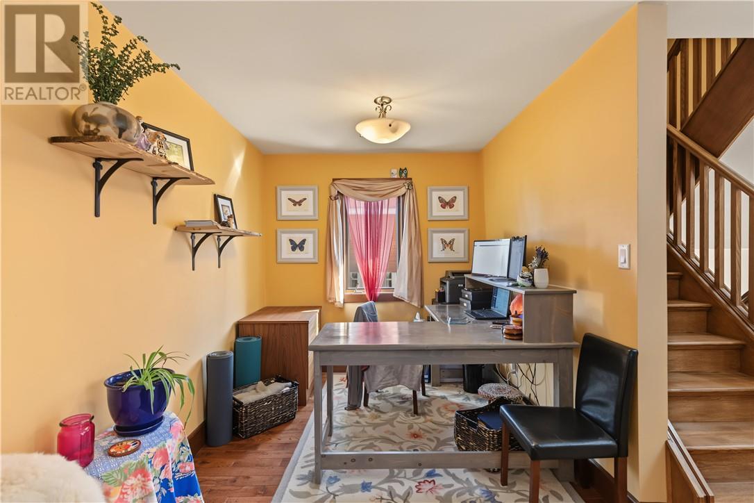 816 Danforth Avenue, Sudbury, ON