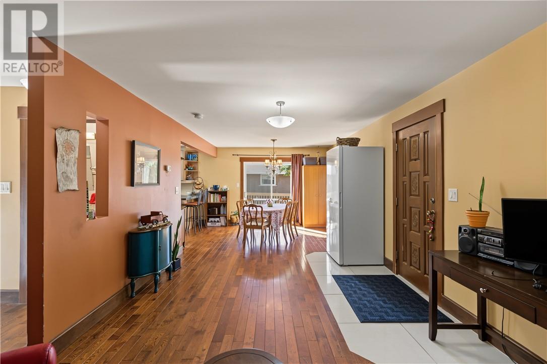 816 Danforth Avenue, Sudbury, ON