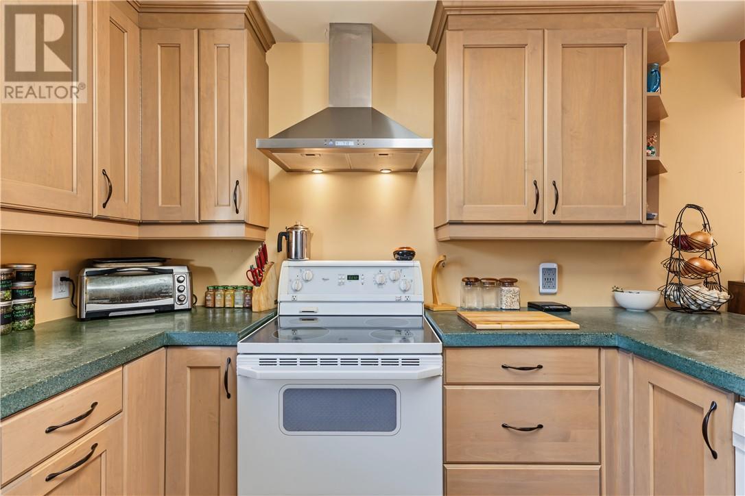 816 Danforth Avenue, Sudbury, ON
