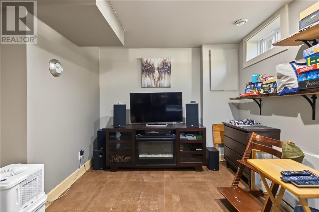 816 Danforth Avenue, Sudbury, ON