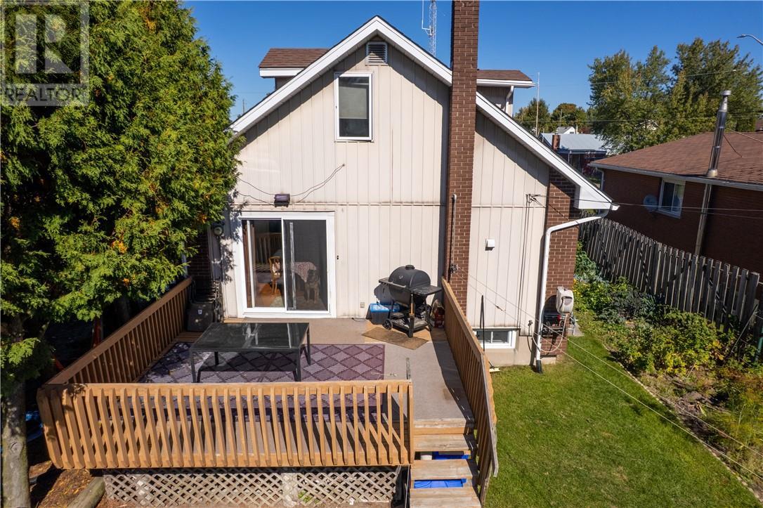 816 Danforth Avenue, Sudbury, ON