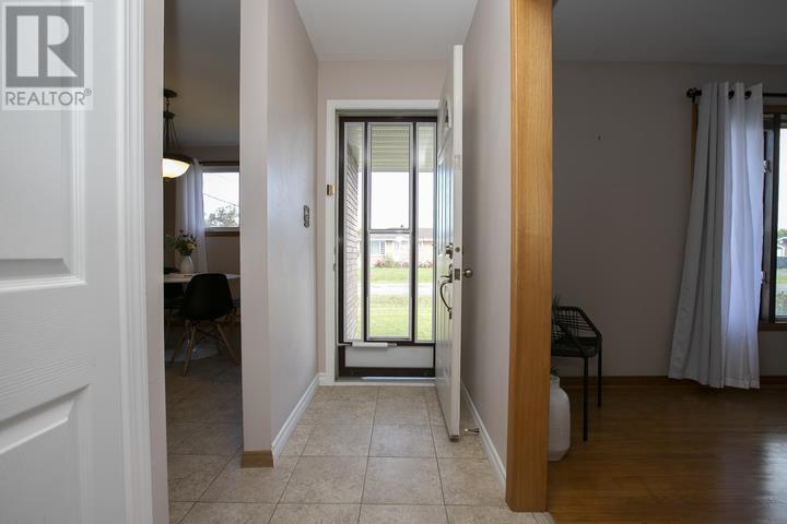 403 Sydenham Rd, Sault Ste. Marie, ON