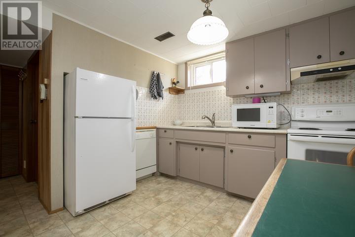 403 Sydenham Rd, Sault Ste. Marie, ON