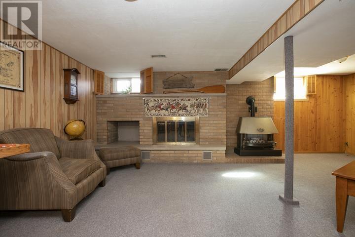 403 Sydenham Rd, Sault Ste. Marie, ON