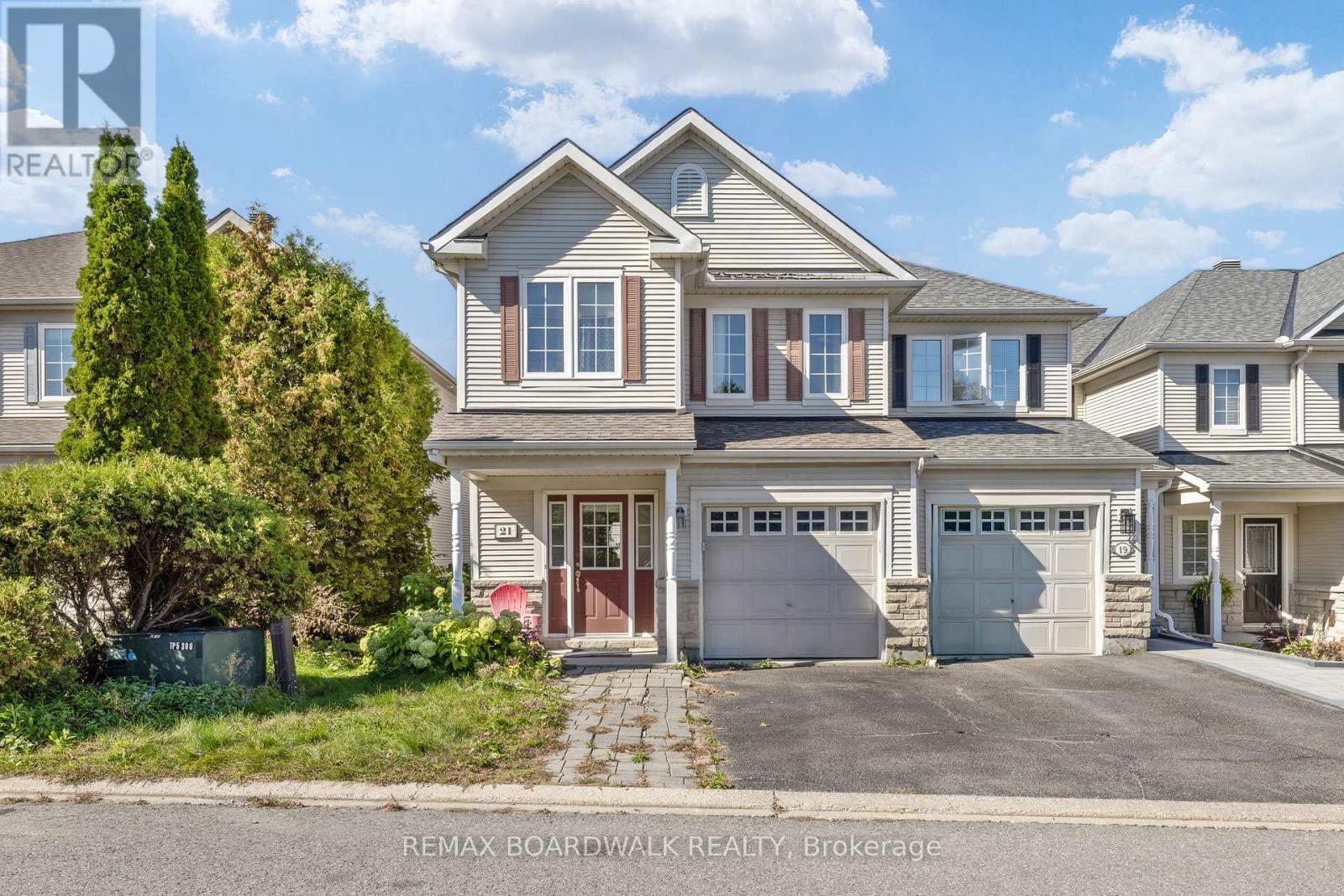 21 Kirkstone Private, Ottawa, ON