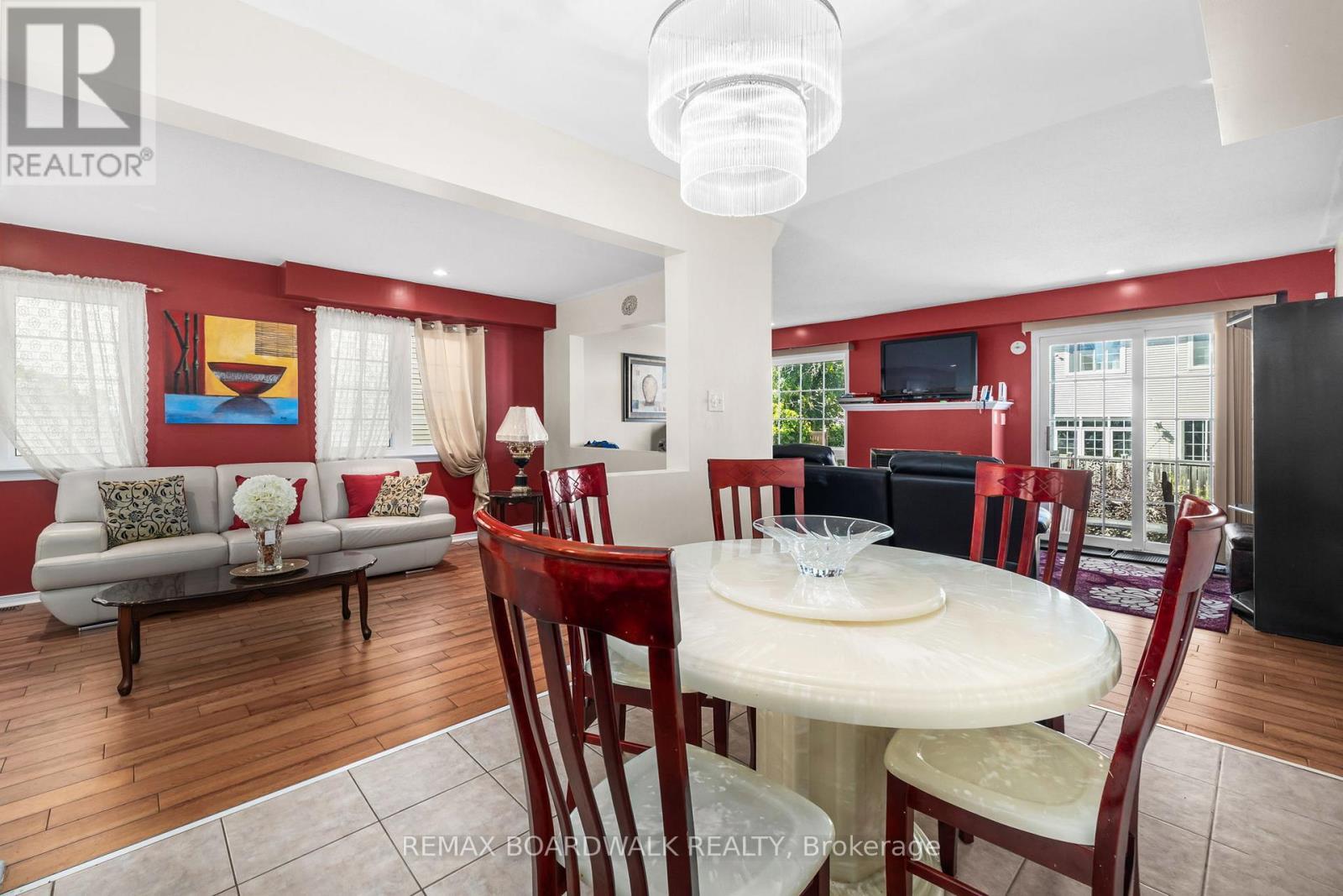 21 Kirkstone Private, Ottawa, ON