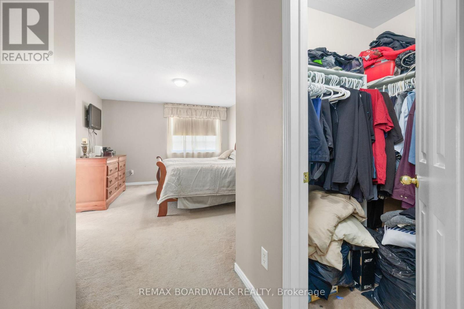 21 Kirkstone Private, Ottawa, ON