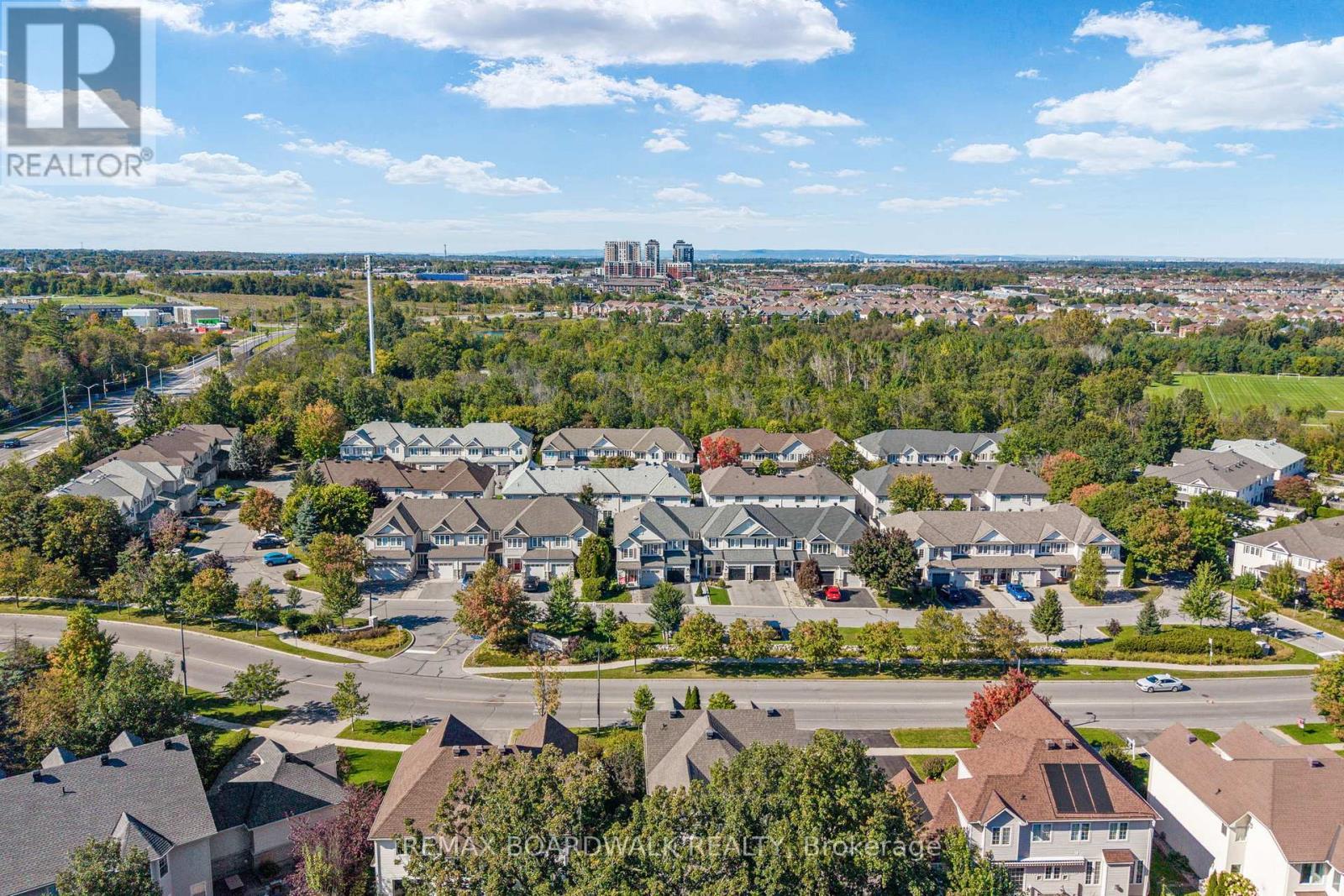 21 Kirkstone Private, Ottawa, ON