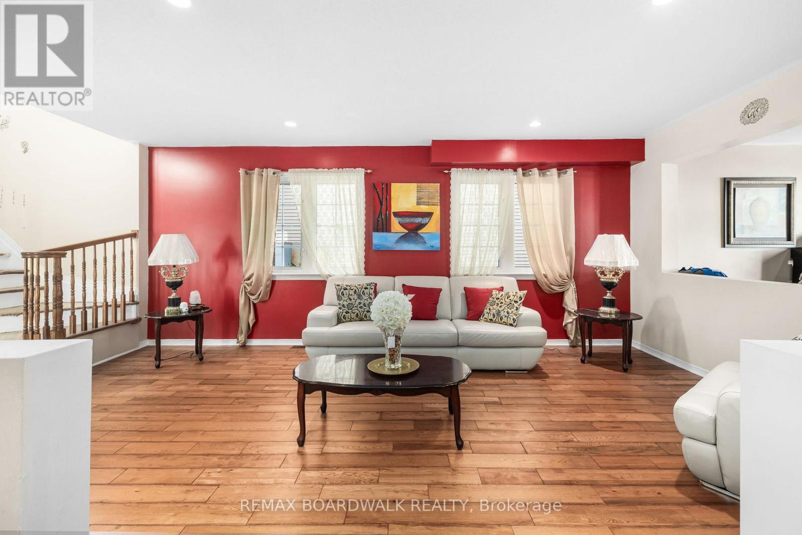 21 Kirkstone Private, Ottawa, ON