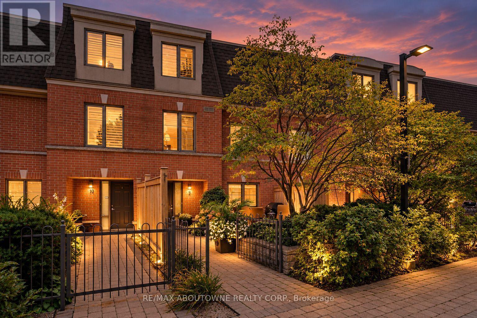 Th9 - 442 Maple Avenue, Burlington, ON