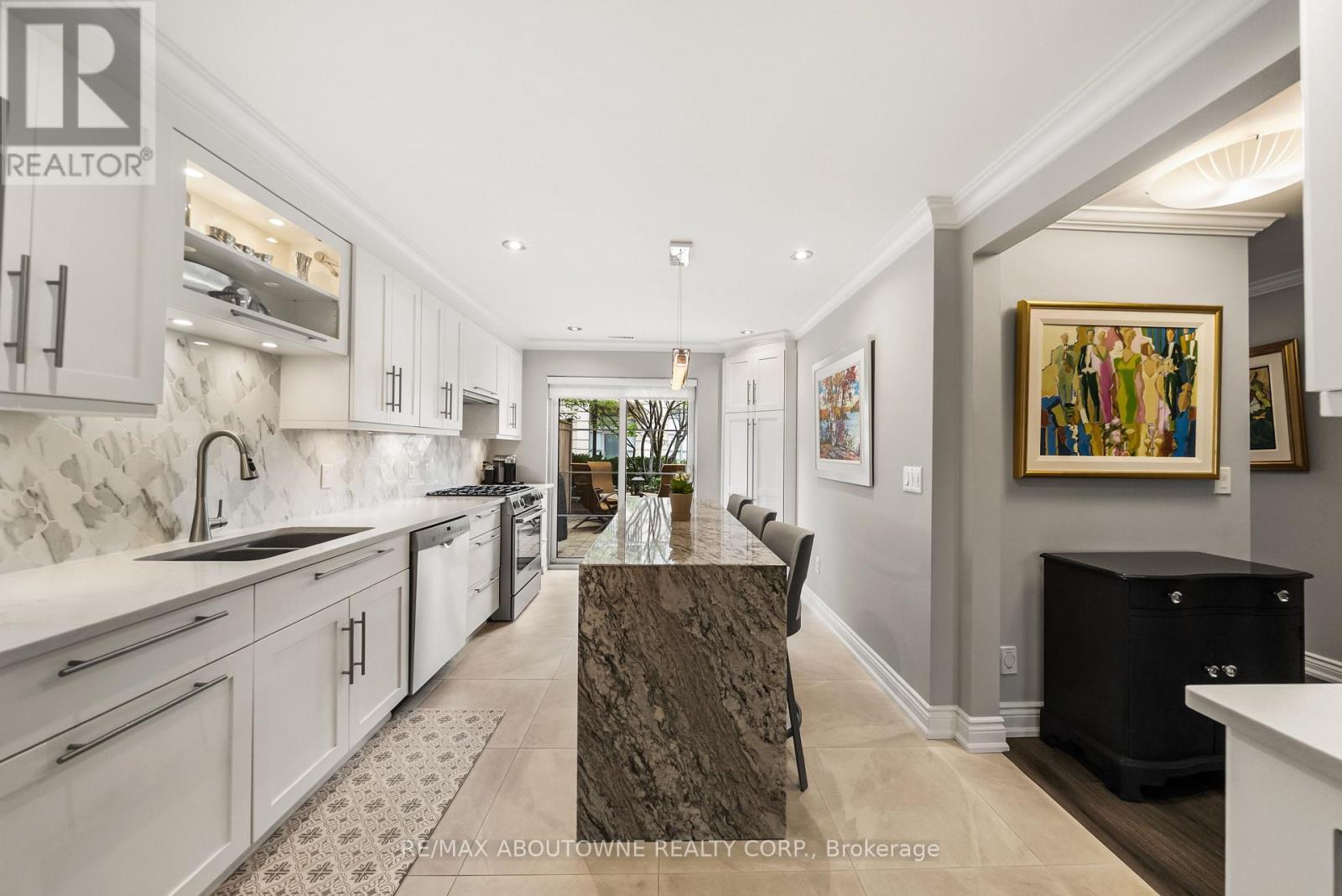 Th9 - 442 Maple Avenue, Burlington, ON