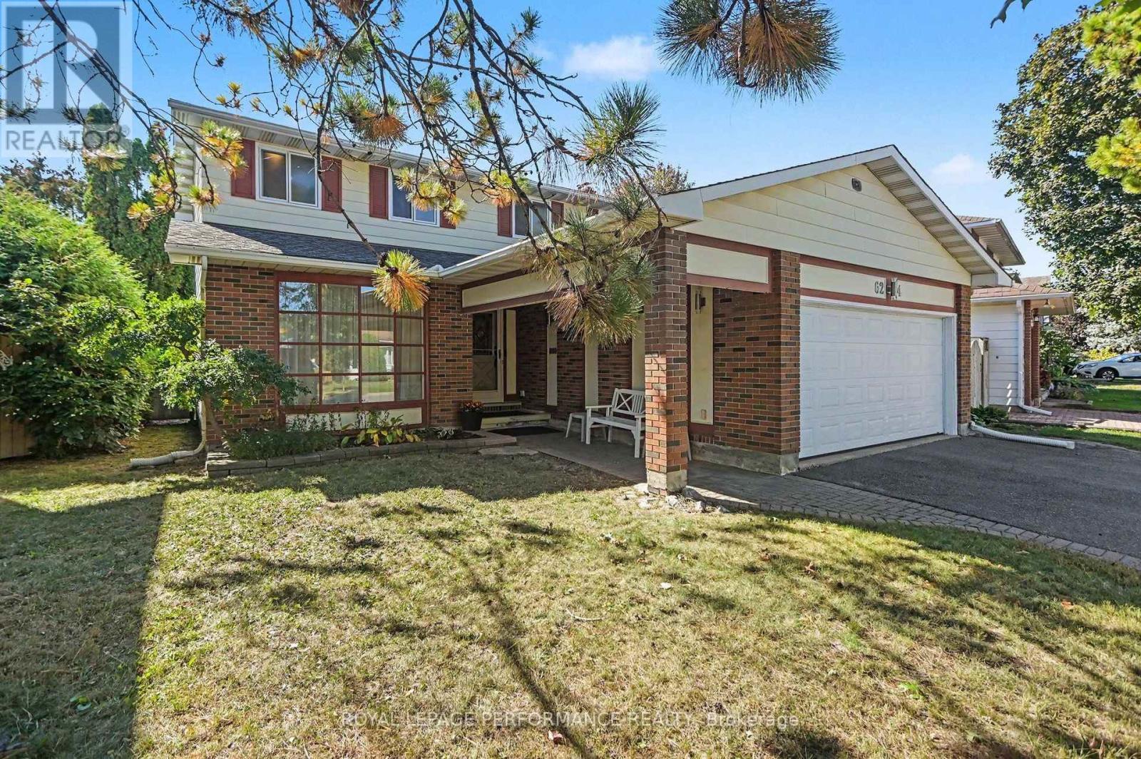 6284 Sundown Crescent, Ottawa, ON