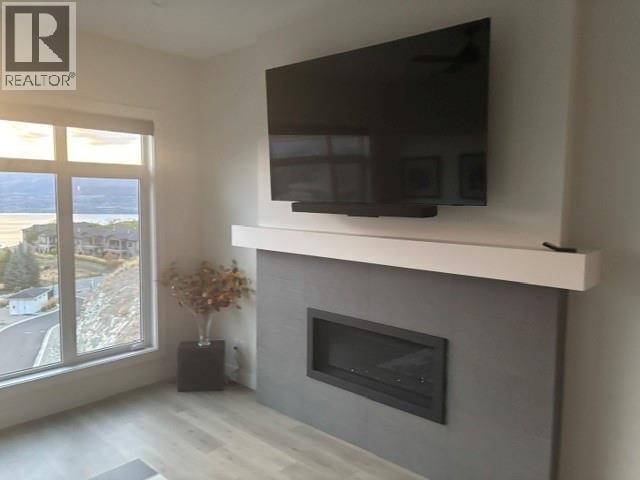 796 Kuipers Crescent Unit# 11, Kelowna, BC