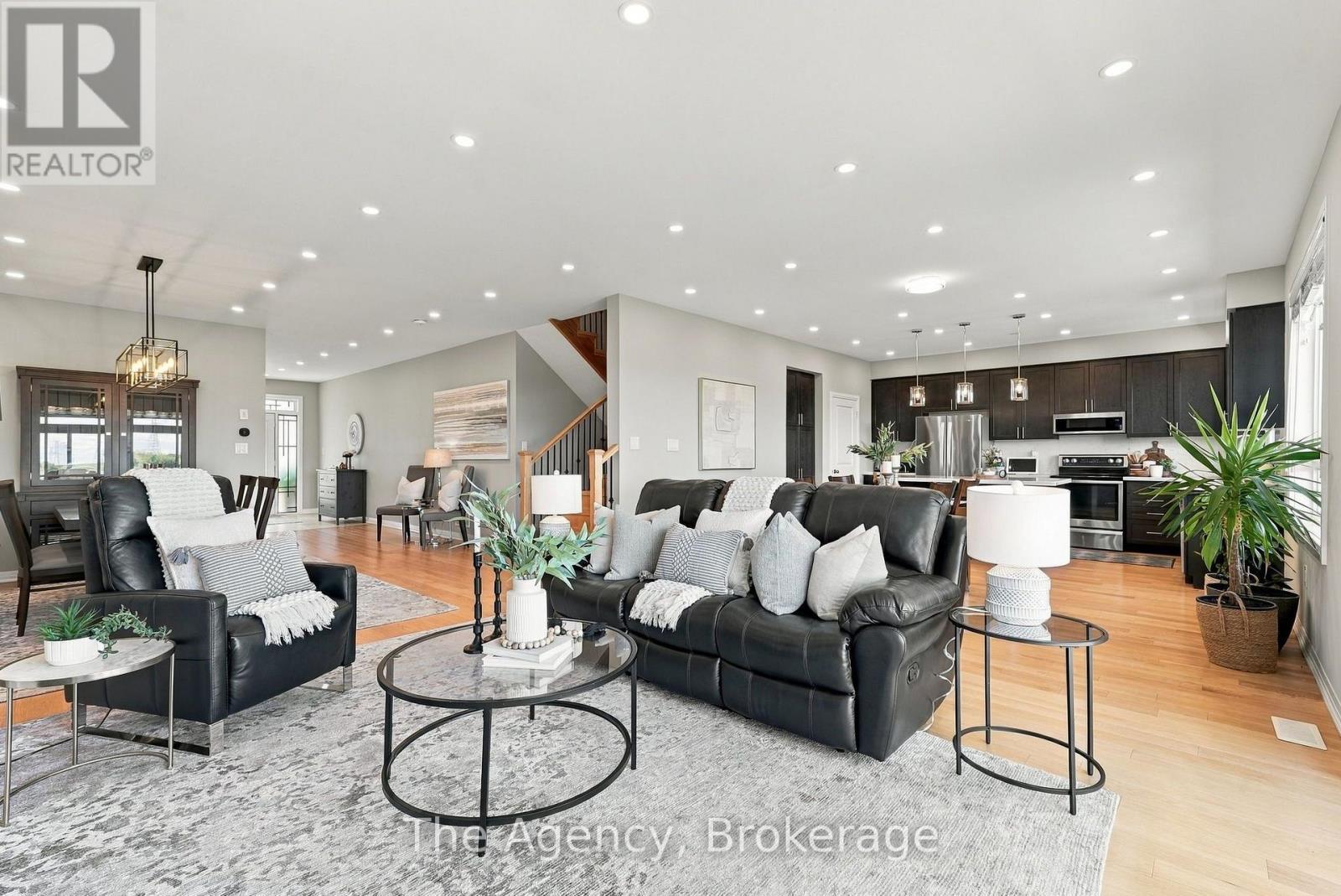 39 Yacht Drive, Clarington (Bowmanville), ON