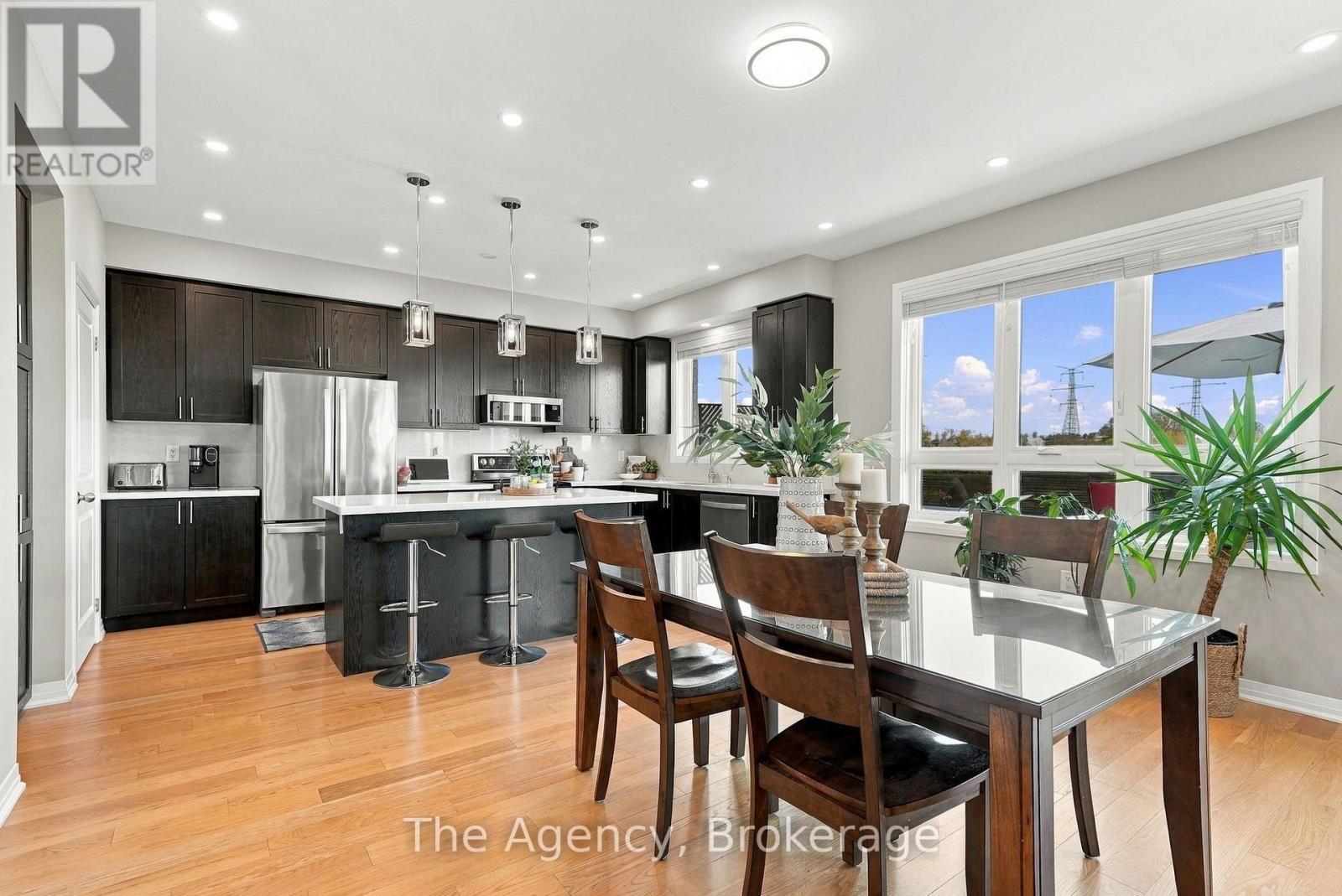 39 Yacht Drive, Clarington (Bowmanville), ON