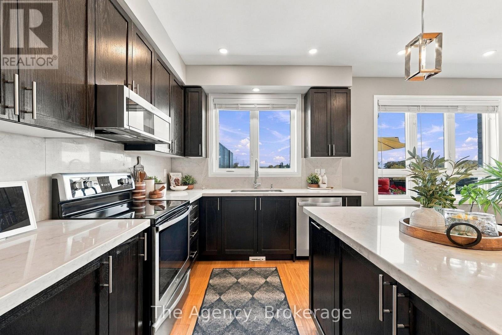 39 Yacht Drive, Clarington (Bowmanville), ON
