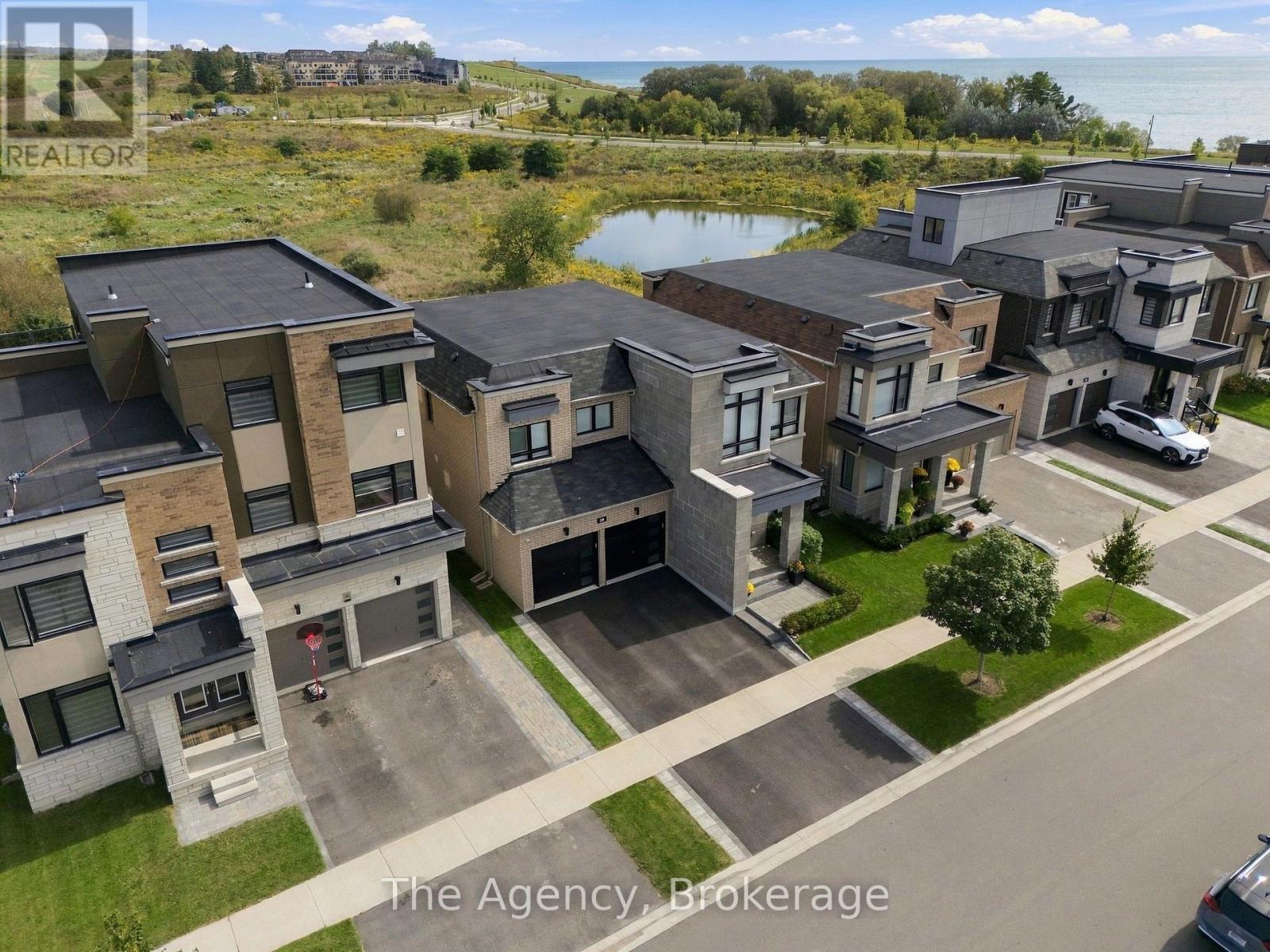 39 Yacht Drive, Clarington (Bowmanville), ON