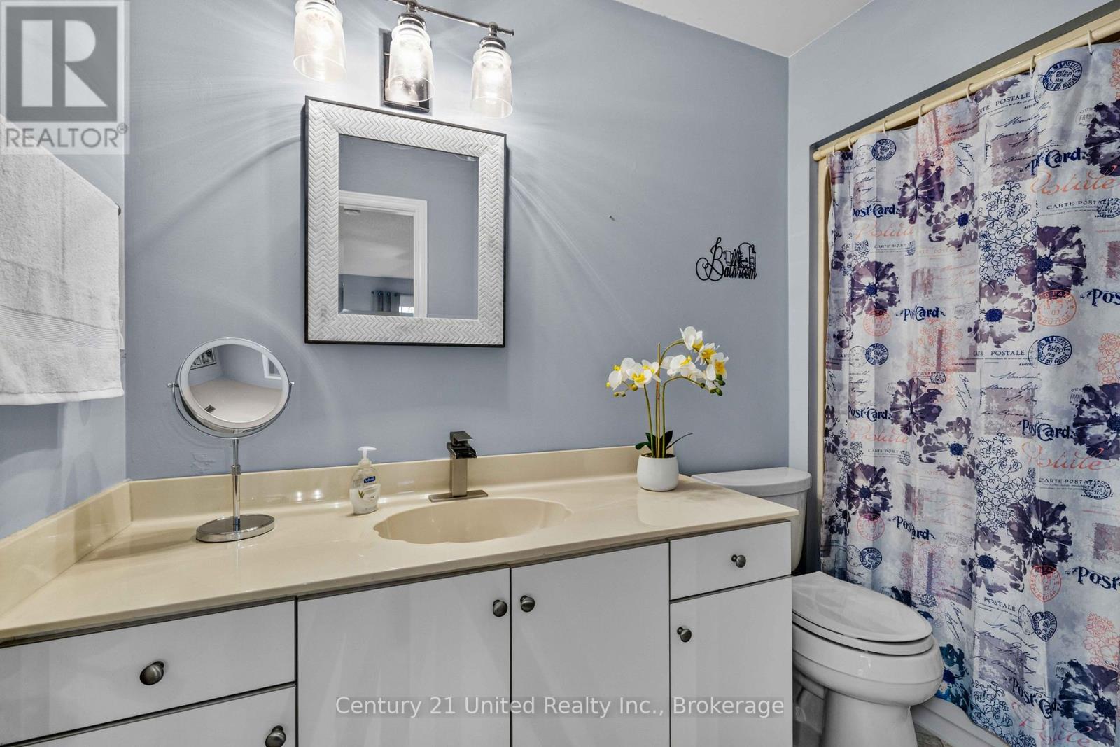 4 Piece Ensuite - 7 - 680 Whitaker Street, Peterborough (Ashburnham Ward 4), ON