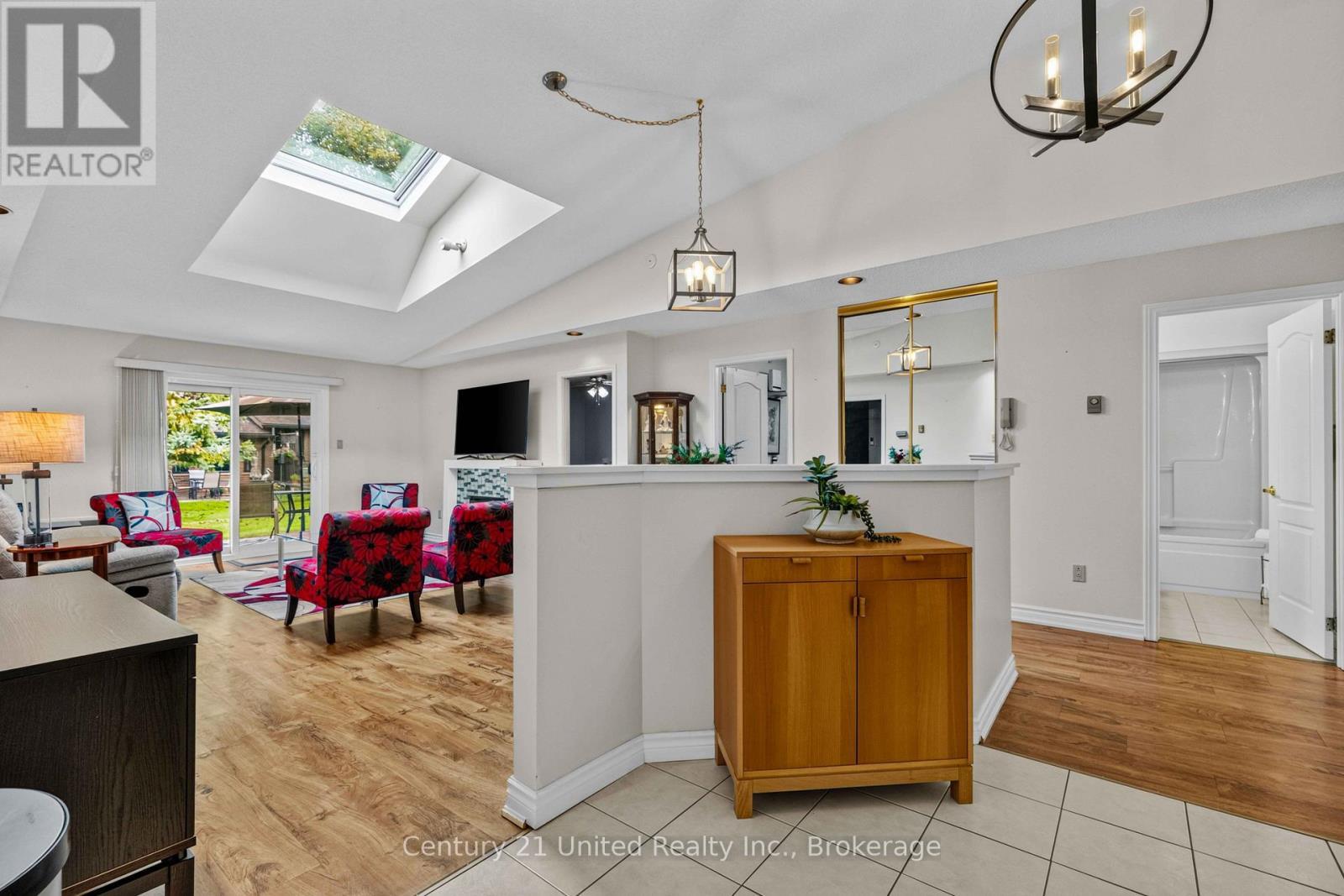 7 - 680 Whitaker Street, Peterborough (Ashburnham Ward 4), ON