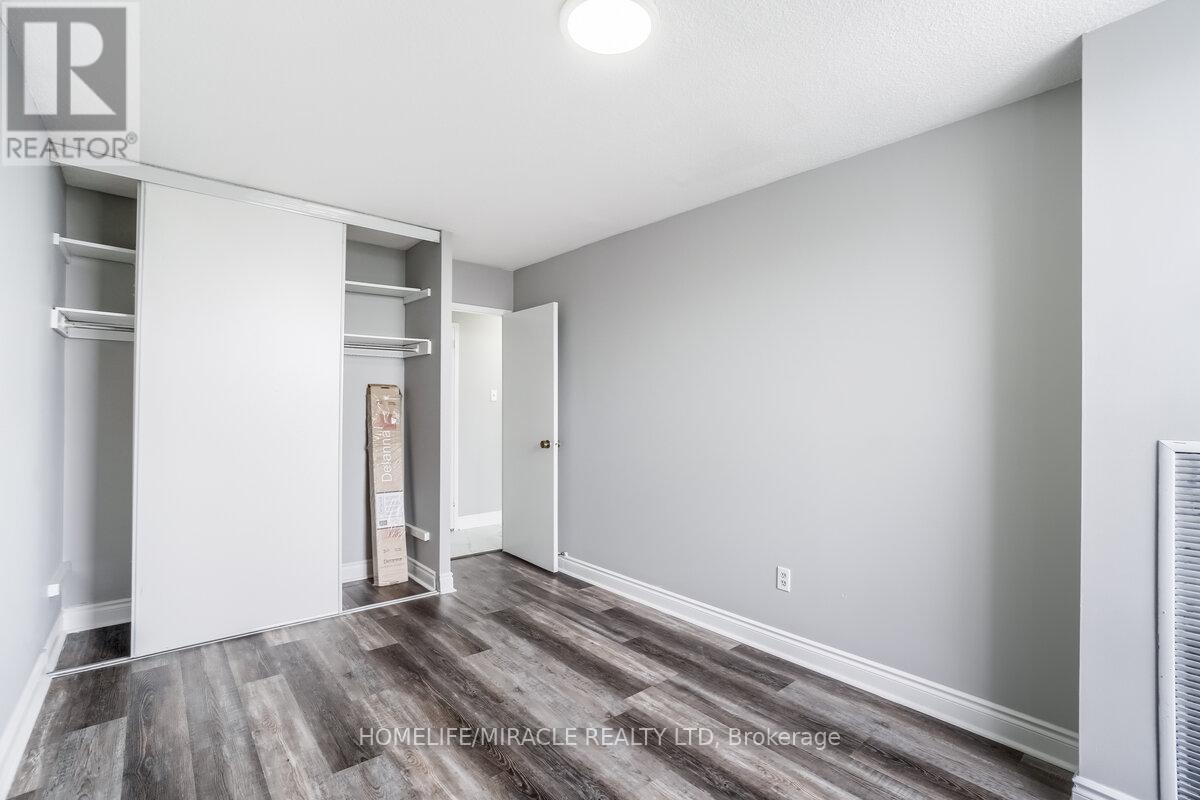 1703 - 15 Kensington Road, Brampton, ON