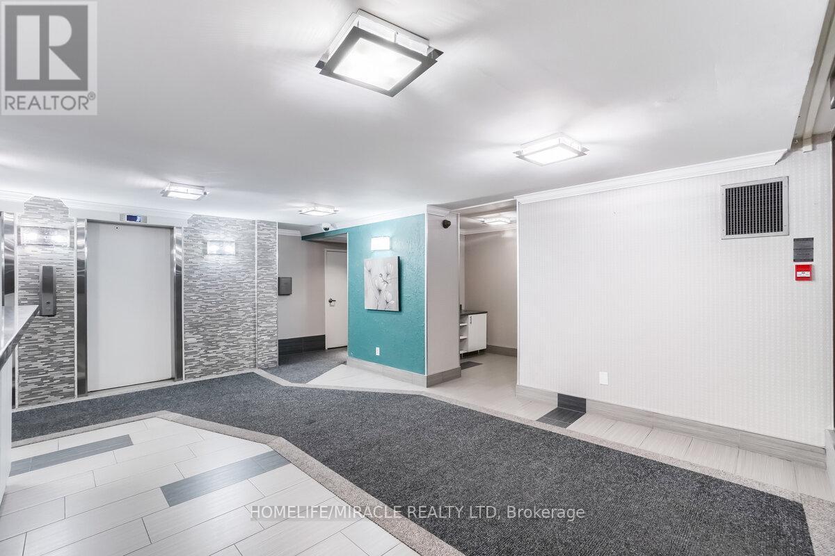 1703 - 15 Kensington Road, Brampton, ON