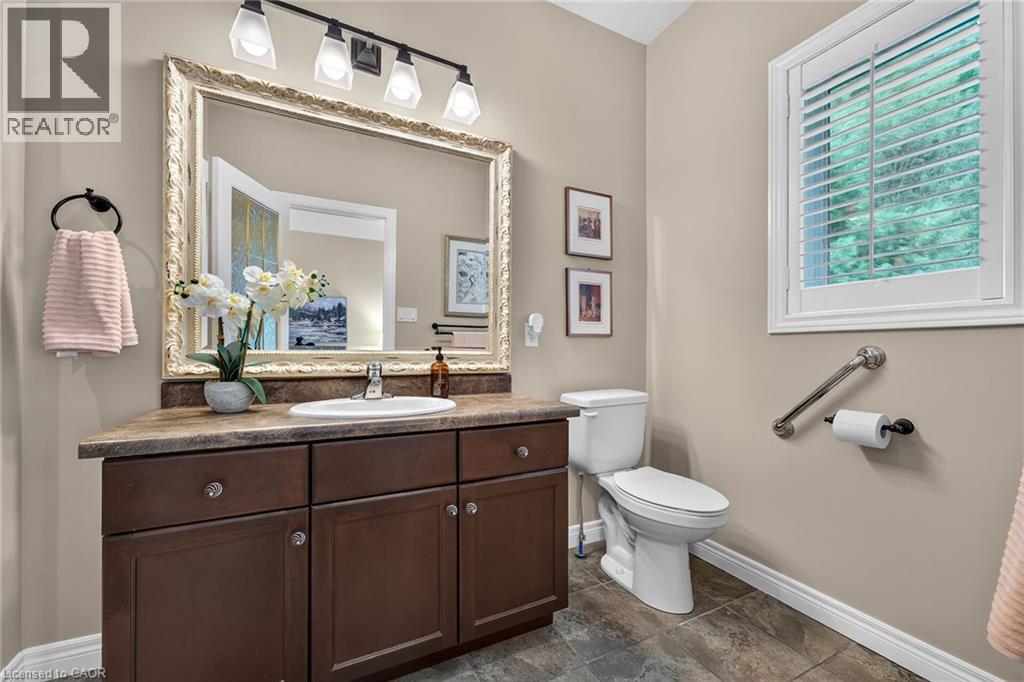 18 Heathcote Court, Grimsby, ON