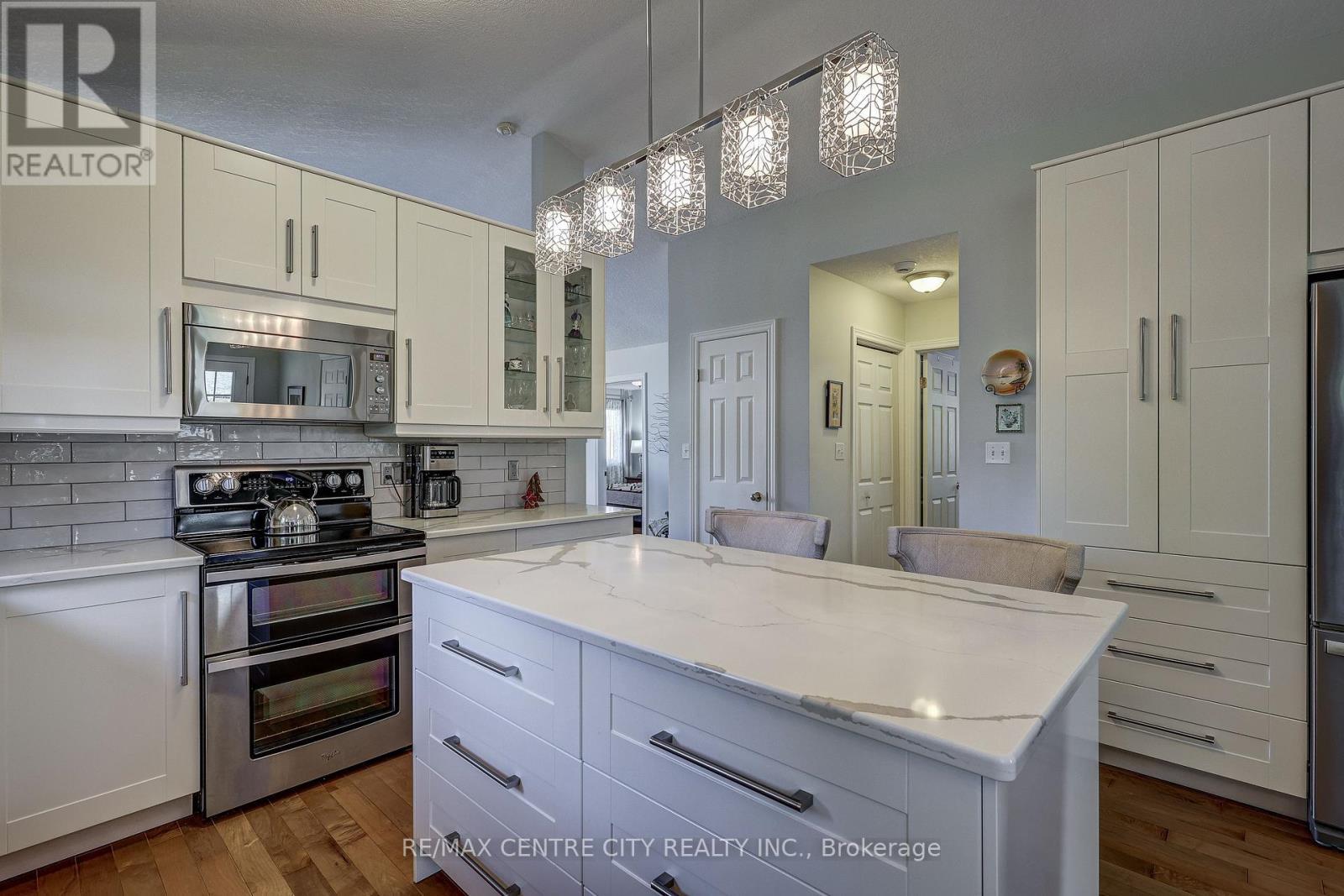 8 - 20 Windemere Place, St. Thomas, ON