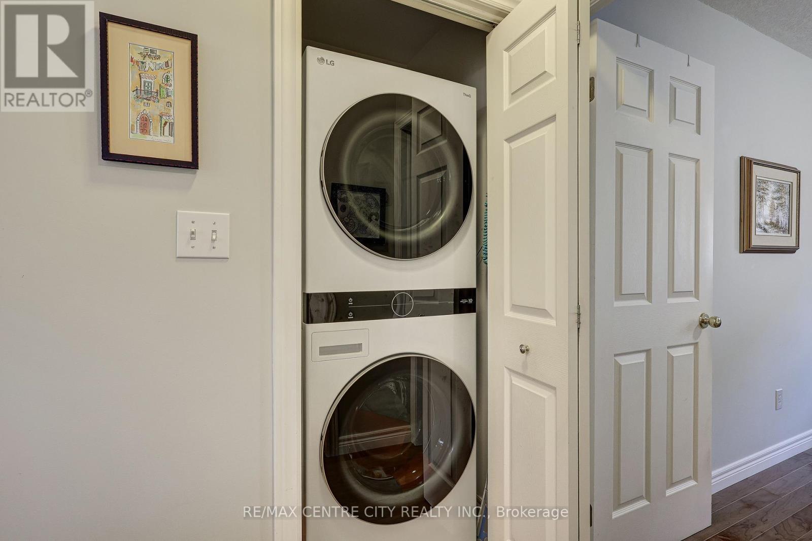 8 - 20 Windemere Place, St. Thomas, ON