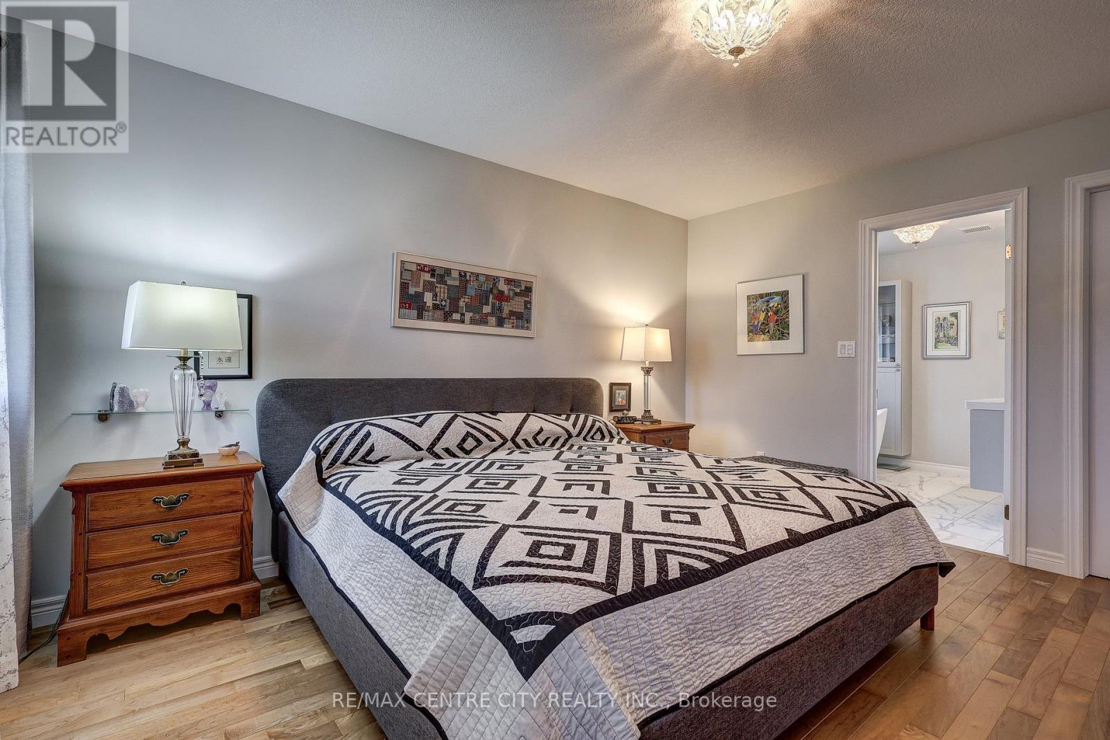 8 - 20 Windemere Place, St. Thomas, ON