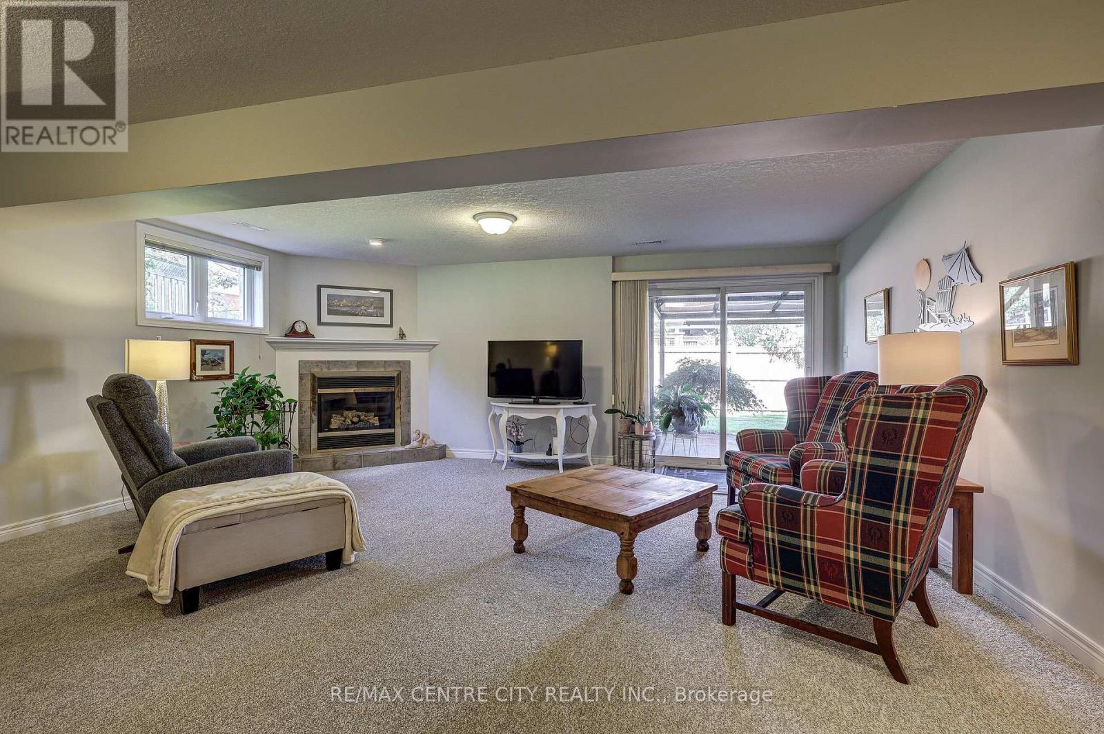 8 - 20 Windemere Place, St. Thomas, ON