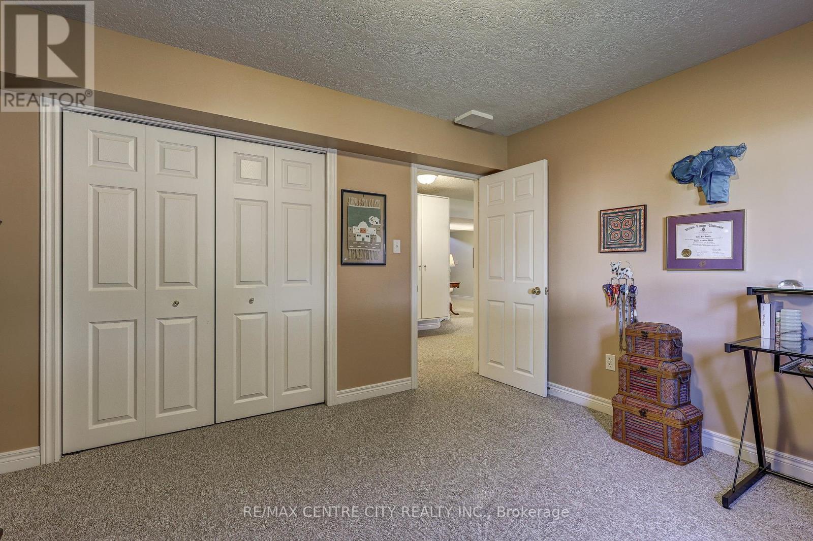 8 - 20 Windemere Place, St. Thomas, ON