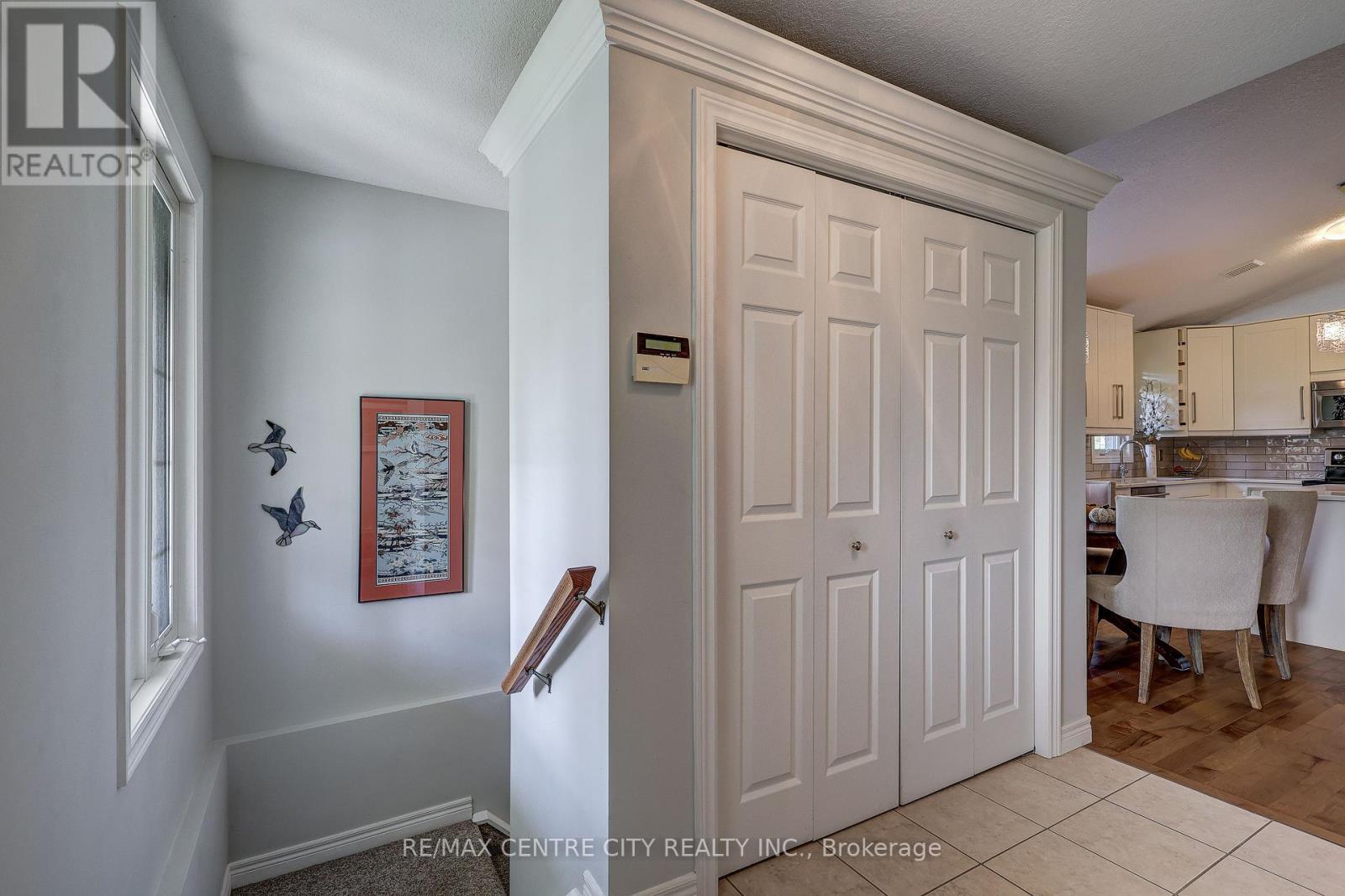 8 - 20 Windemere Place, St. Thomas, ON