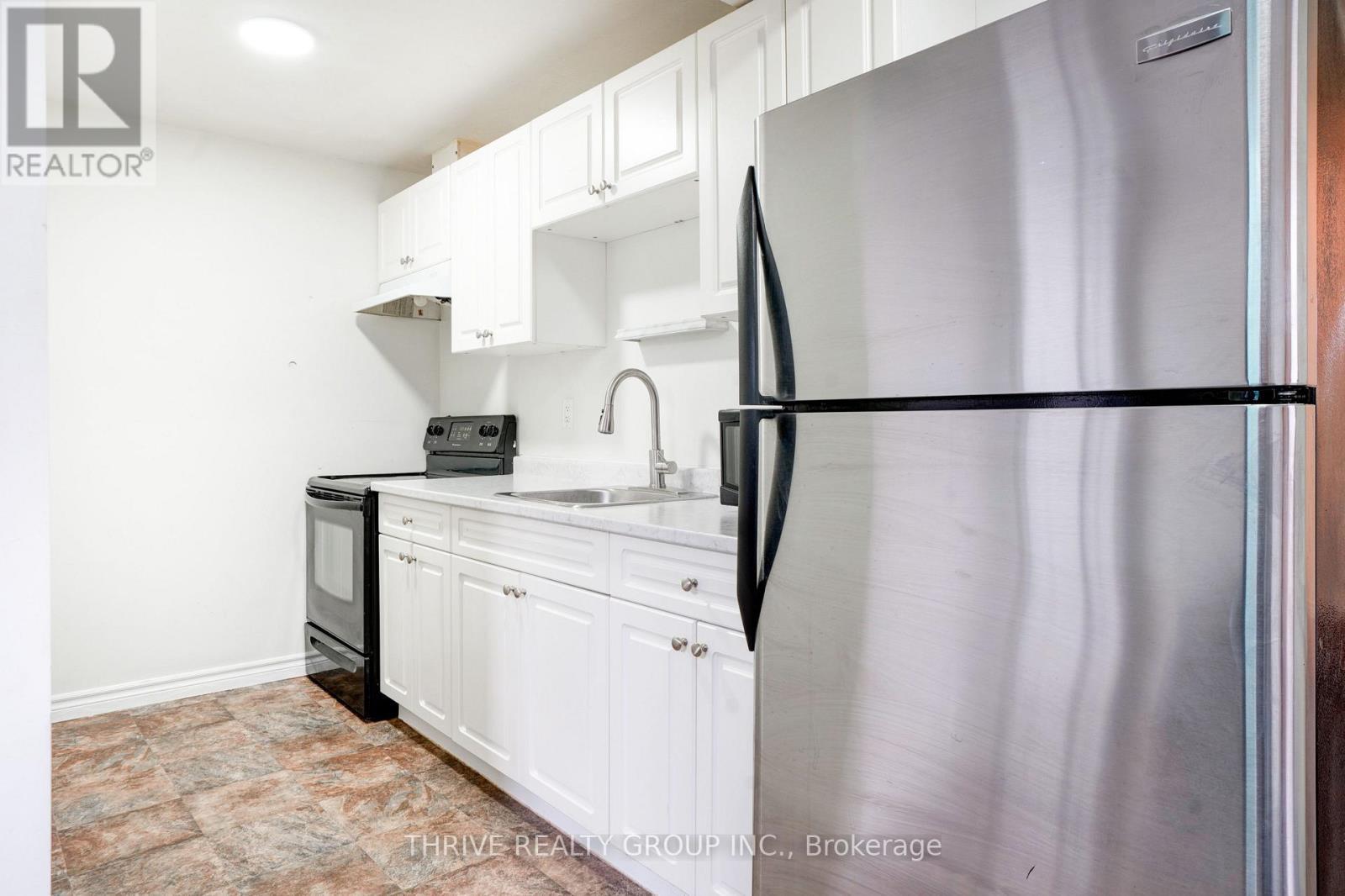 86 Wilson Avenue, London North (North N), ON