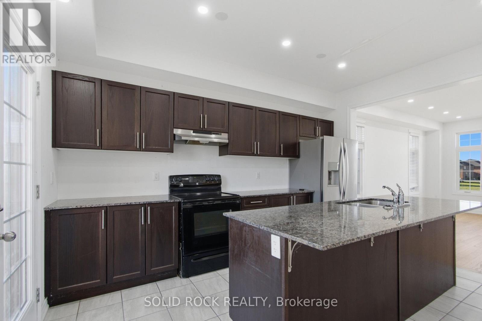 Centre Island - 37 Summer Breeze Drive, Quinte West (Murray Ward), ON
