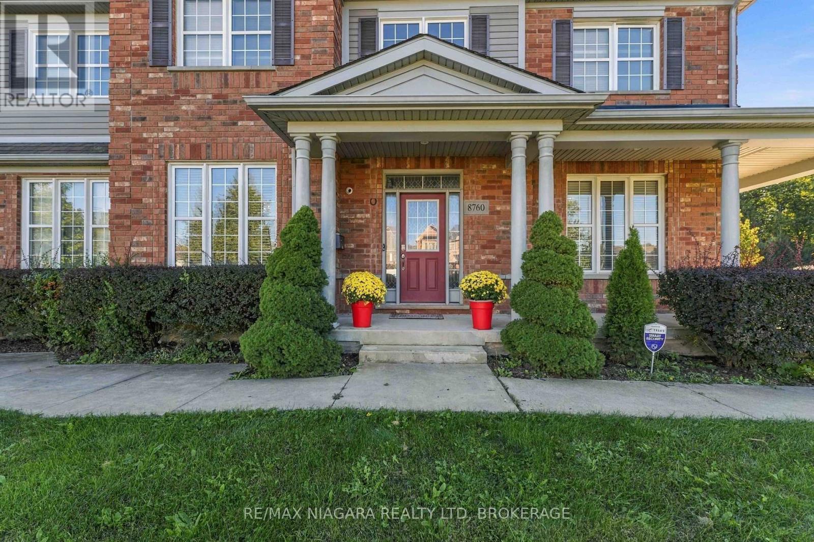 8760 Milomir Street, Niagara Falls (Forestview), ON