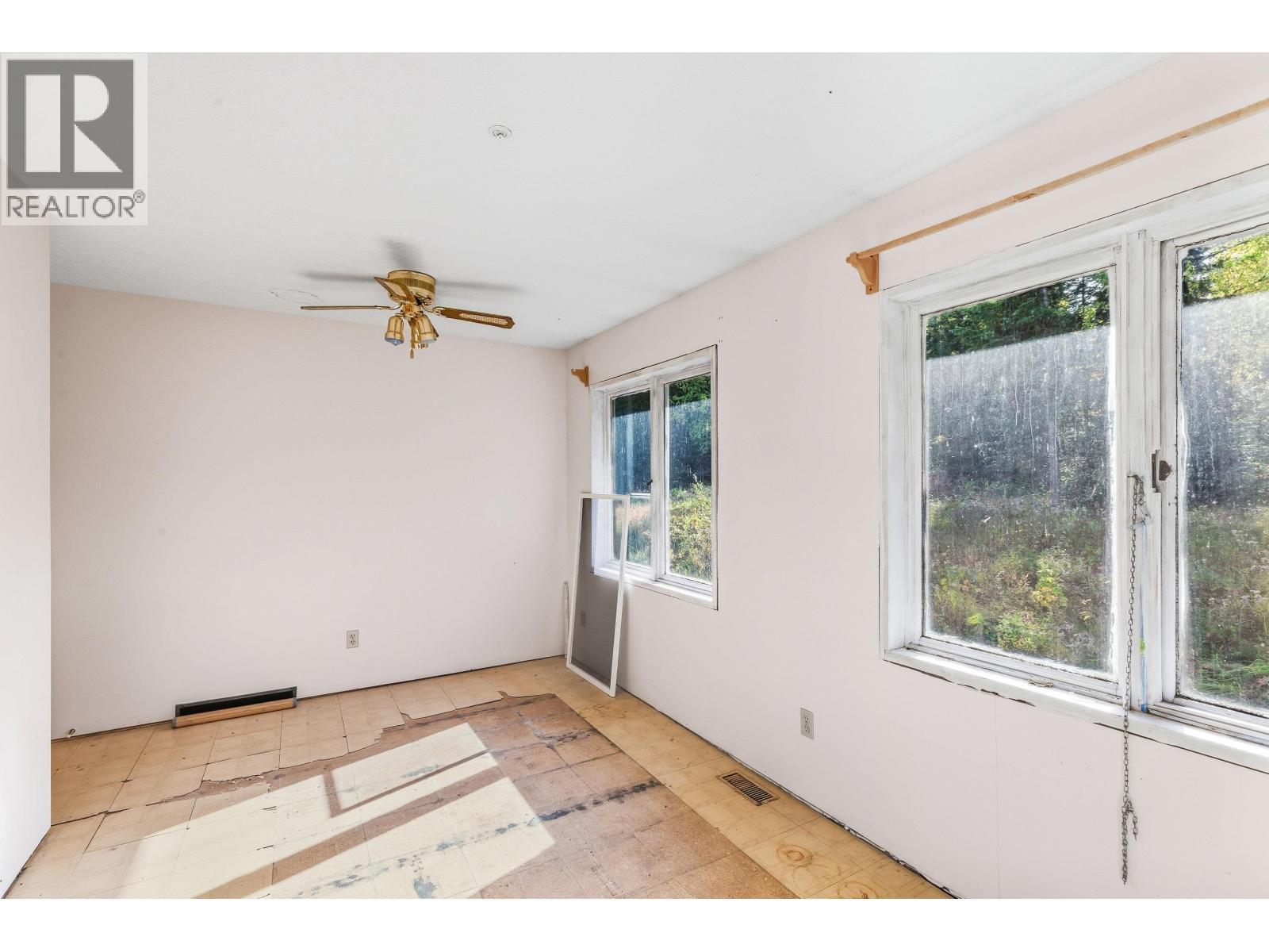 16385 Schefer Drive, Prince George, BC