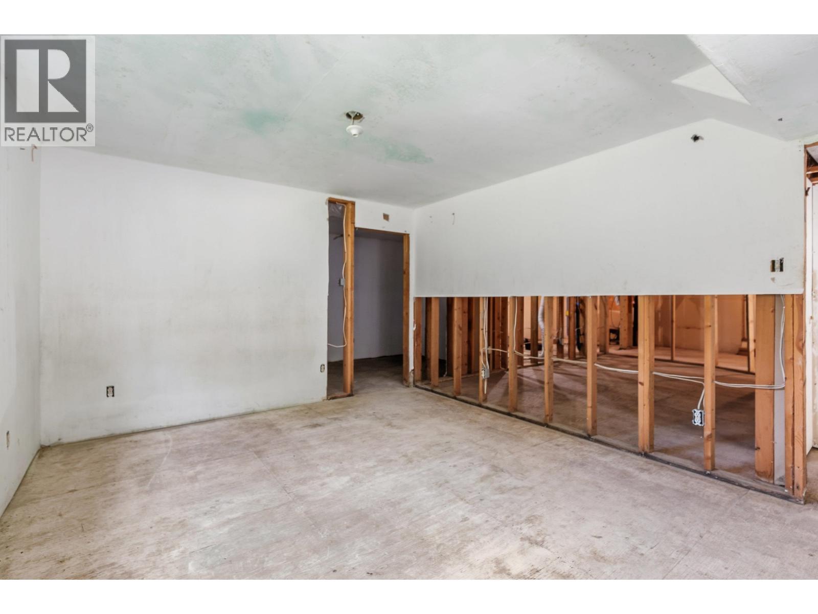 16385 Schefer Drive, Prince George, BC