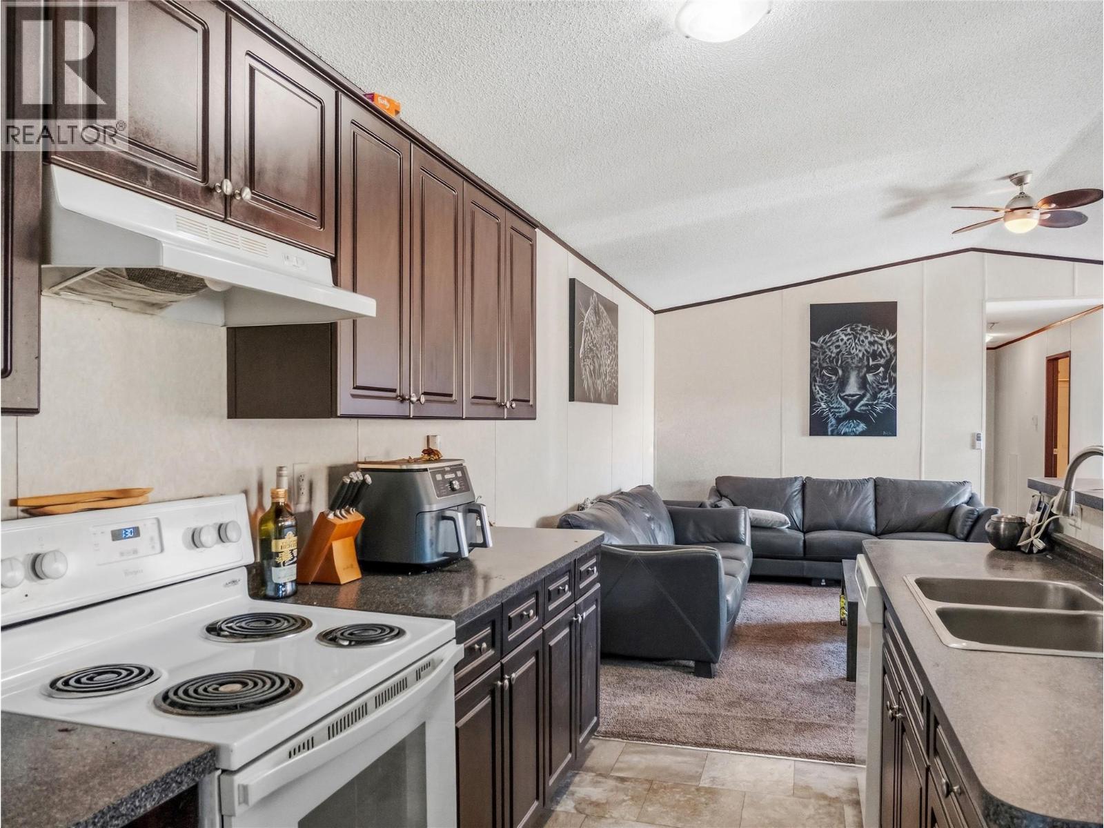 10111 253 Road, Dawson Creek, BC