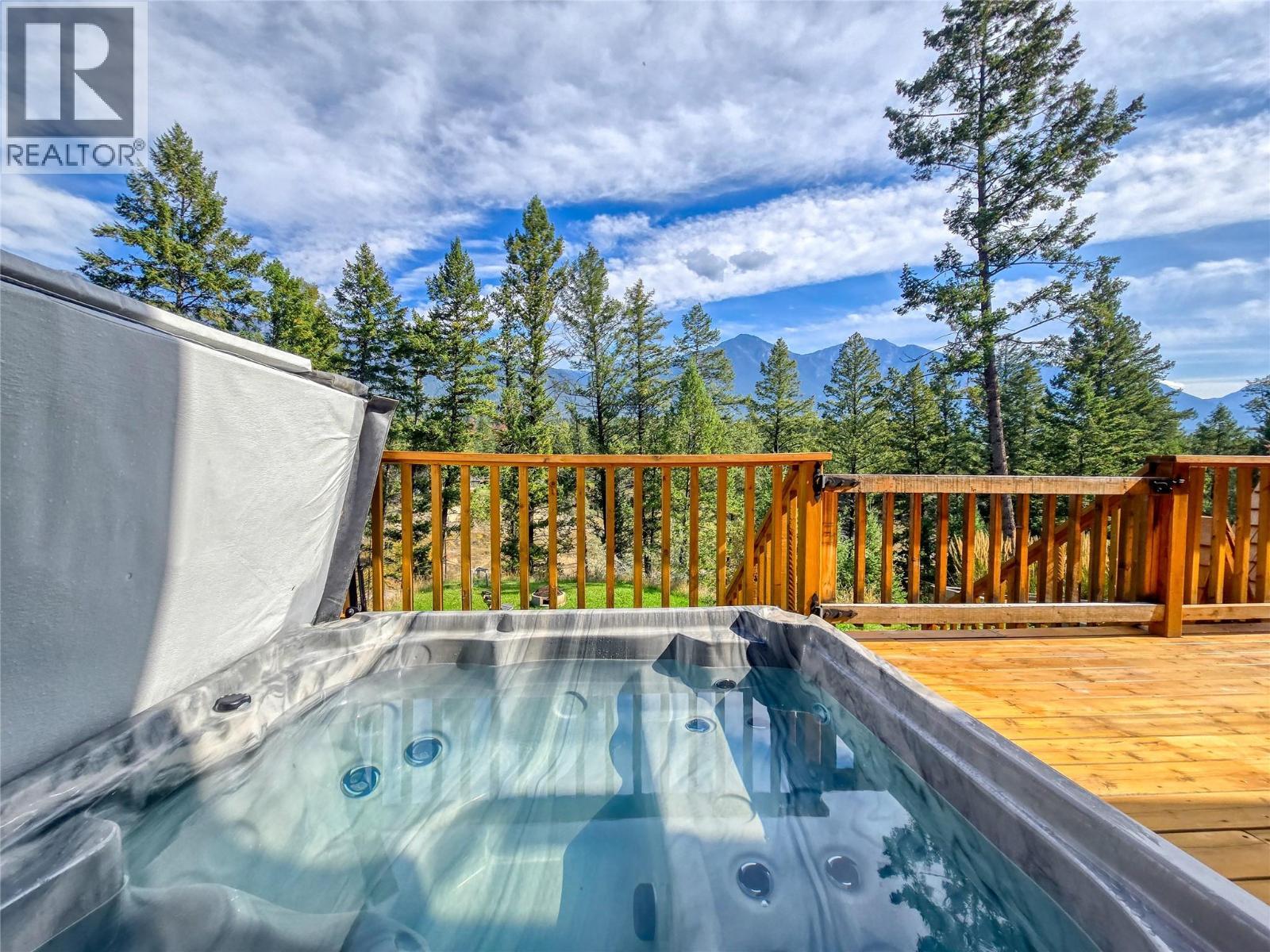 4868 Riverview Drive Unit# 81, Edgewater, BC