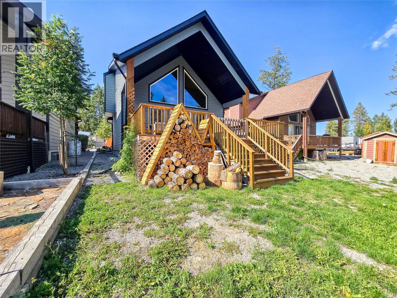 4868 Riverview Drive Unit# 81, Edgewater, BC