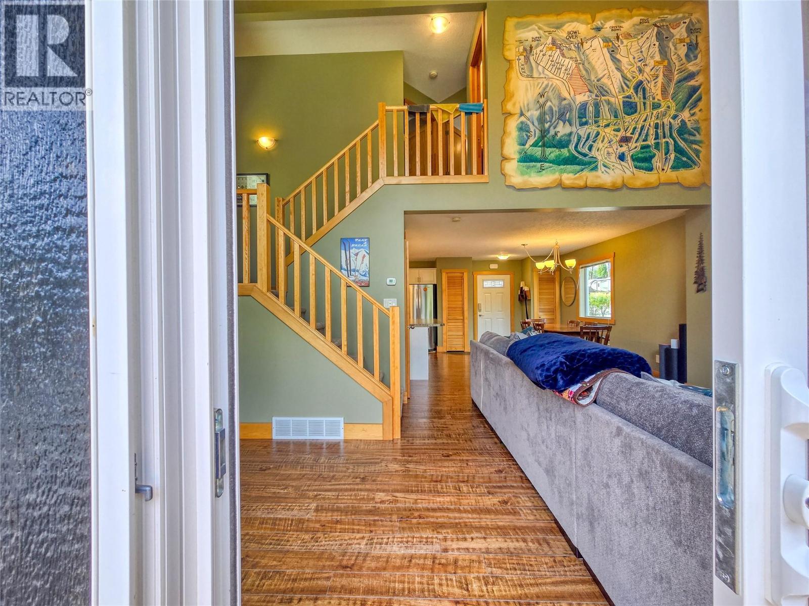 4868 Riverview Drive Unit# 81, Edgewater, BC