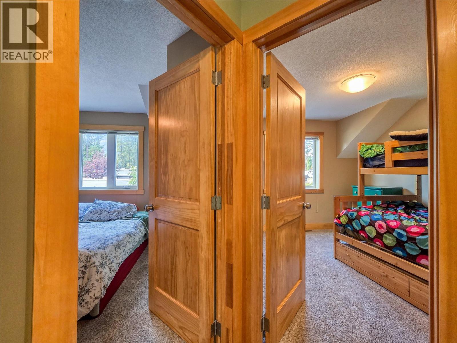 4868 Riverview Drive Unit# 81, Edgewater, BC