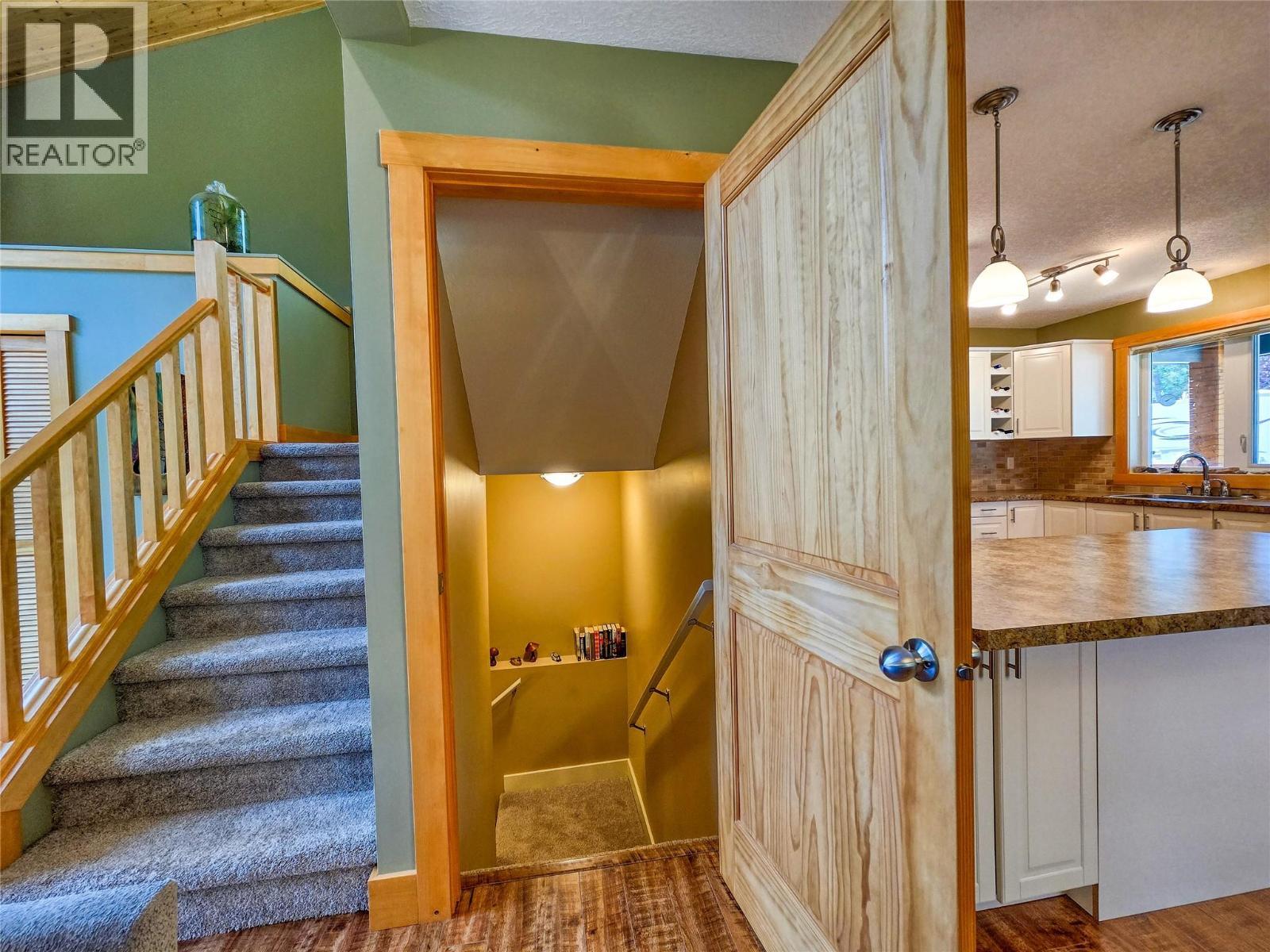 4868 Riverview Drive Unit# 81, Edgewater, BC