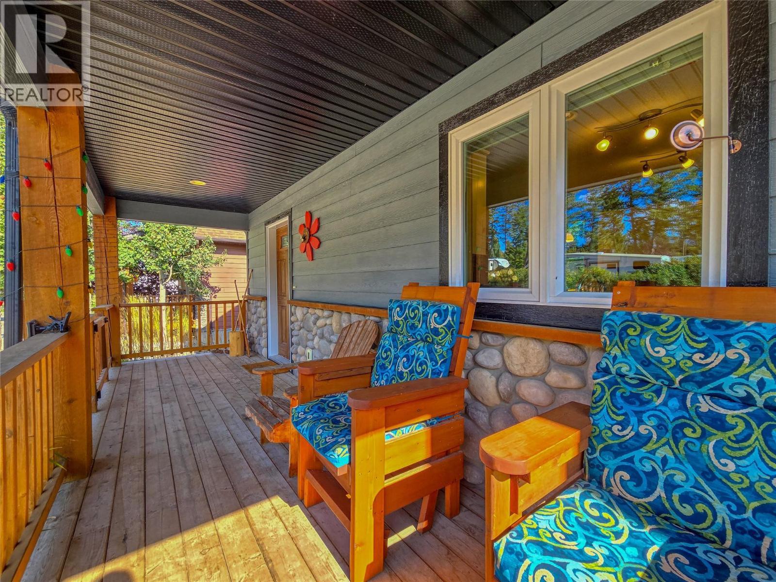 4868 Riverview Drive Unit# 81, Edgewater, BC