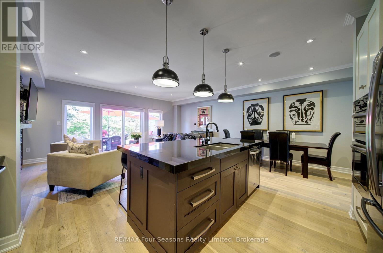 17 Collship Lane, Collingwood, ON